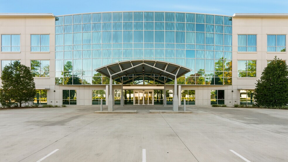 Primary Photo Of 1020 Riverwood Ct, Conroe Medical For Lease