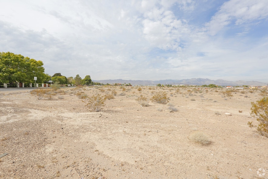 More Photos Of NW Cnr W Oquendo Rd & S Torrey Pines Dr, Las Vegas Land For Sale