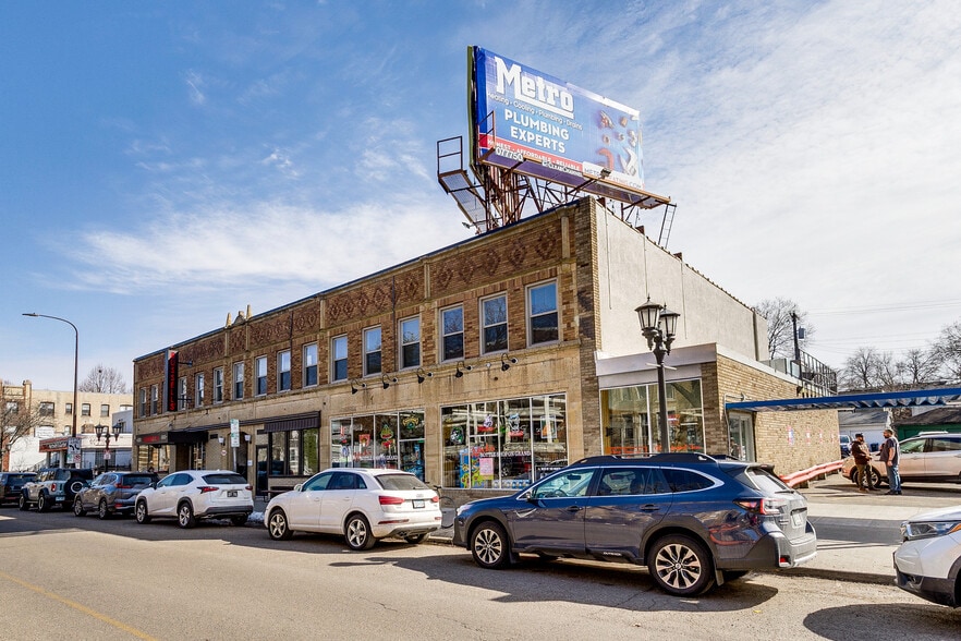 More Photos Of 664 Grand Ave, Saint Paul Storefront Retail Residential For Lease