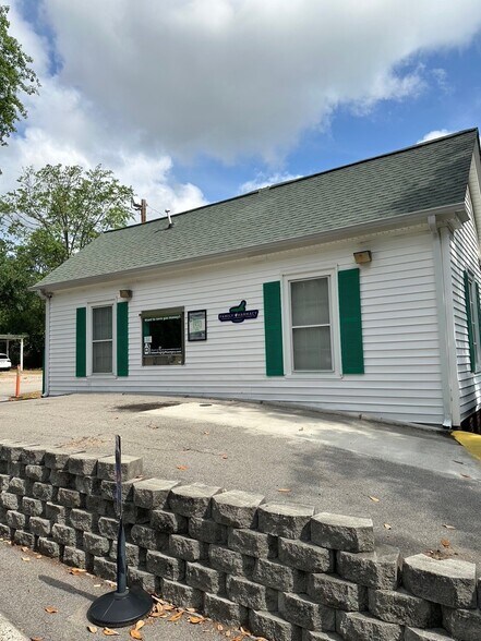 More Photos Of 333 Newberry St NW, Aiken Drugstore For Sale