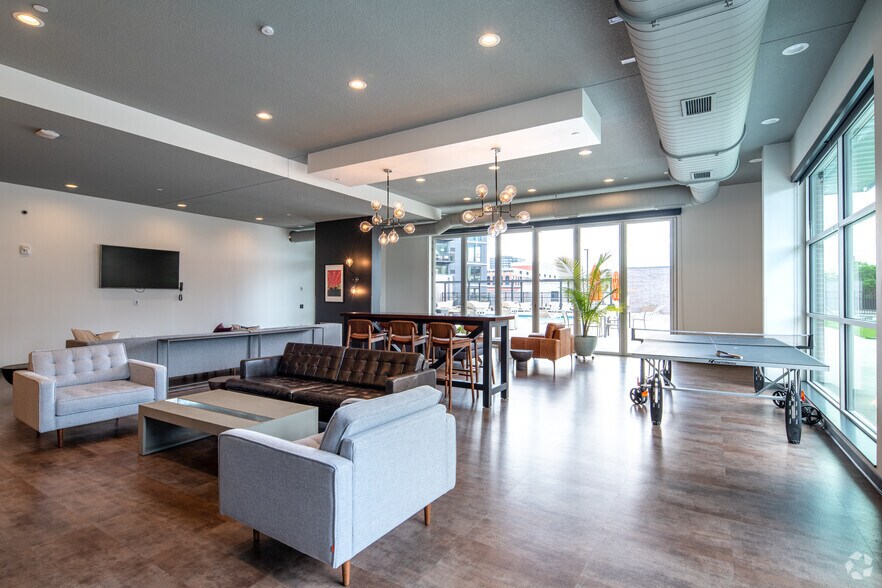 More Photos Of 811 Washington Ave S, Minneapolis Apartments For Lease
