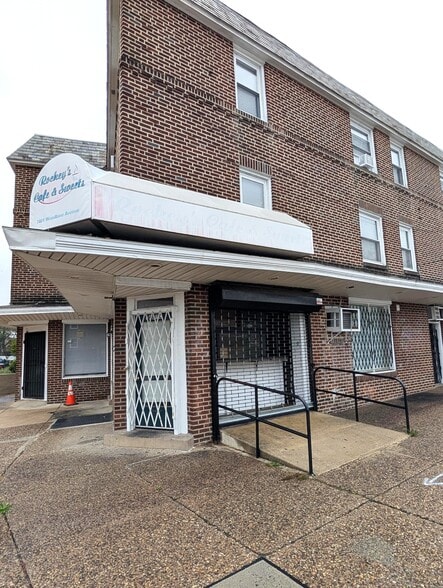 More Photos Of 7401 Woodbine Ave, Philadelphia Storefront Retail Residential For Lease