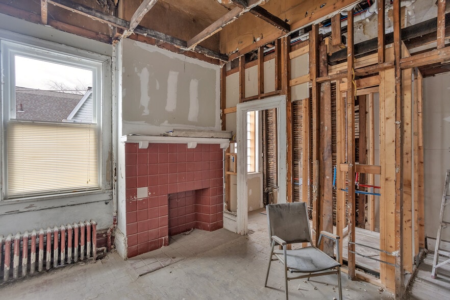 More Photos Of 5433 Broad St, Pittsburgh Assisted Living For Sale