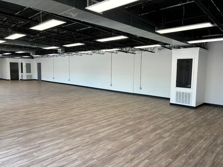More Photos Of 1274 Old Brandon Rd, Flowood Storefront Retail Office For Lease
