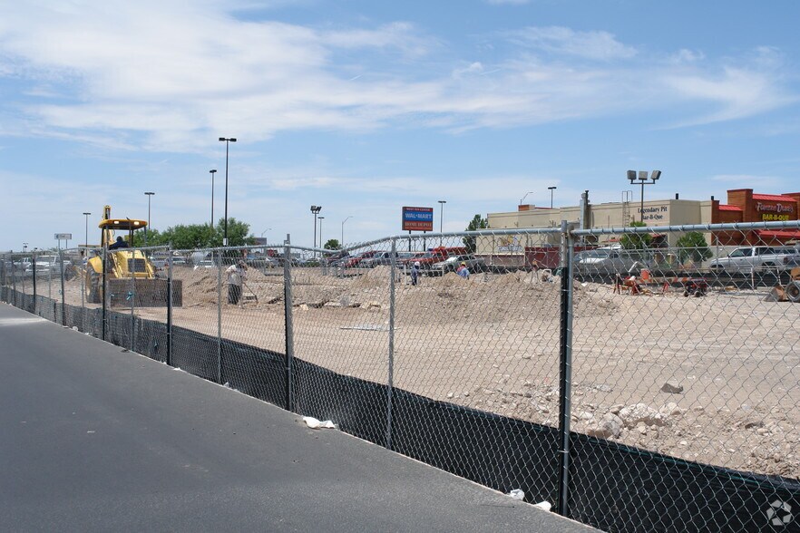 More Photos Of 7411 N Mesa St, El Paso Carwash For Sale