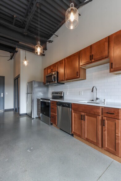More Photos Of 610 Junction Rd, Madison Apartments For Sale