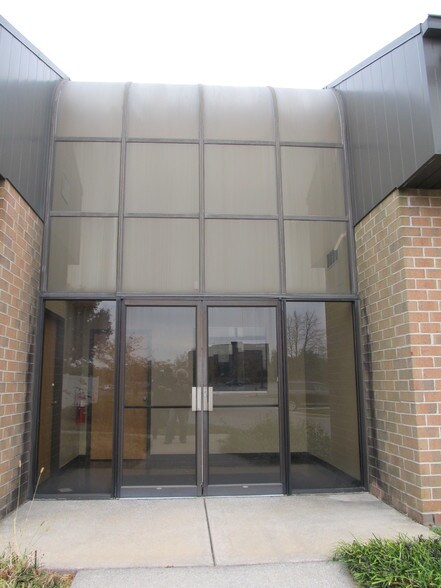 More Photos Of 7821 Bartram Ave, Philadelphia Office For Sale