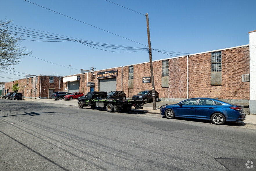 More Photos Of 104-03 180th St, Jamaica Warehouse For Lease