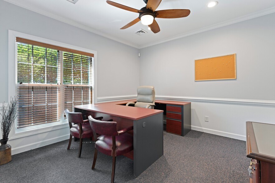 More Photos Of 106 Brady Ct, Cary Medical For Sale