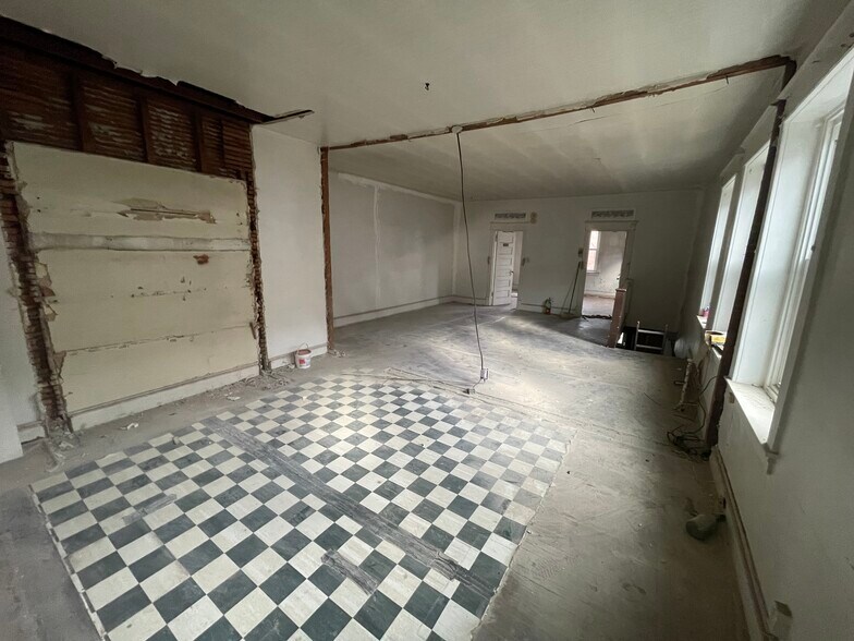 More Photos Of 138 S 48th St, Philadelphia Apartments For Sale