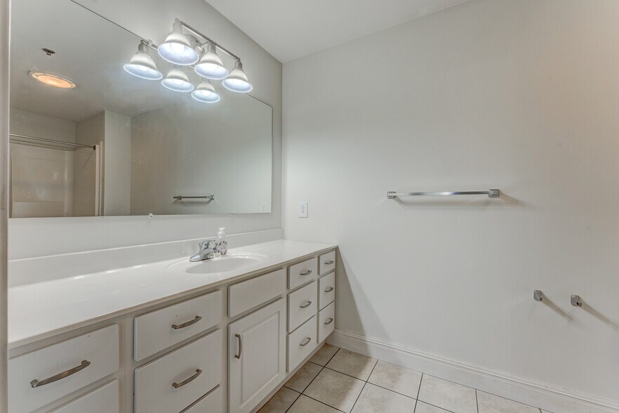 More Photos Of 999 W Run Rd, Morgantown Apartments For Sale