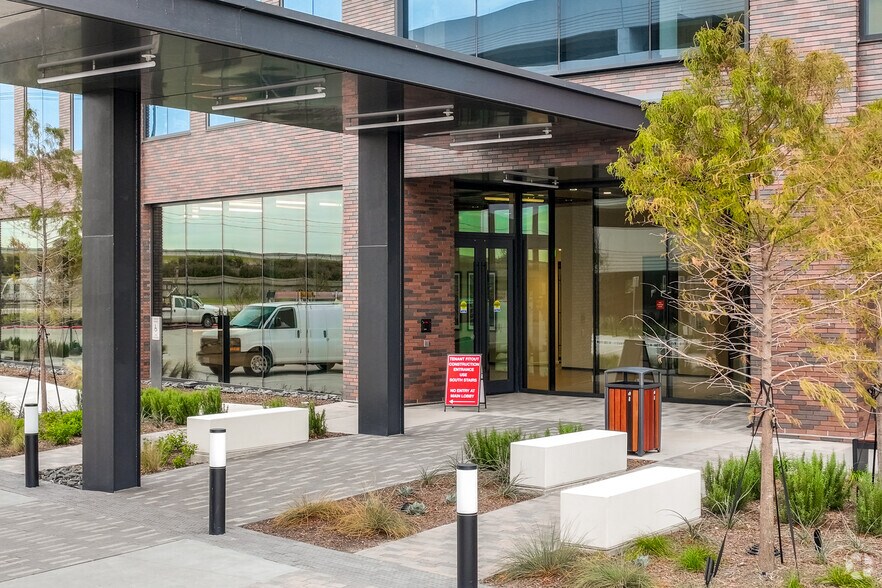 More Photos Of 7300 SH 121 SB, McKinney Office For Lease