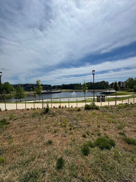 More Photos Of 6455 E Johns Xing, Johns Creek Office For Lease