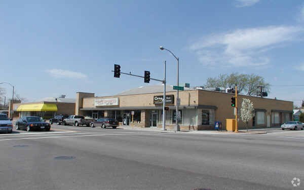 Primary Photo Of , Morton Grove General Retail For Sale
