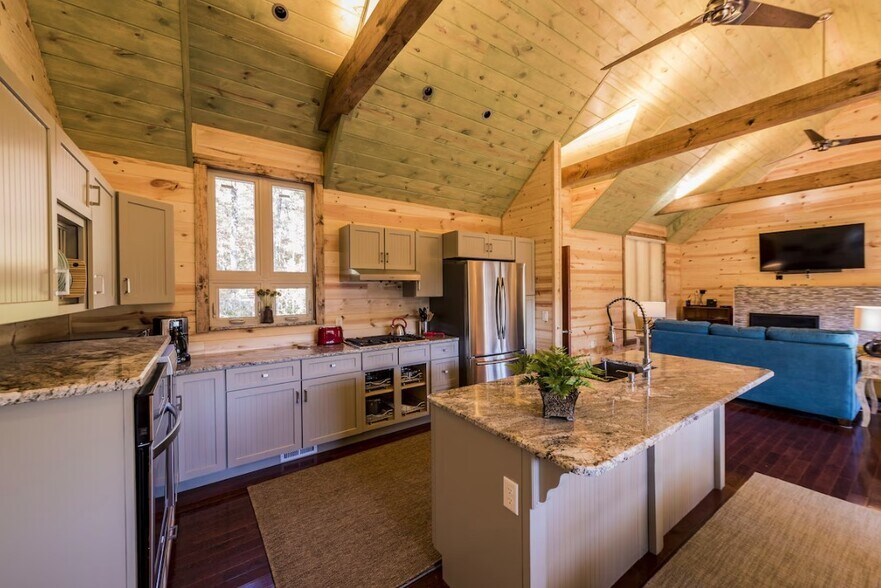 More Photos Of 142 Co 650 Rd, Mentone Specialty For Sale