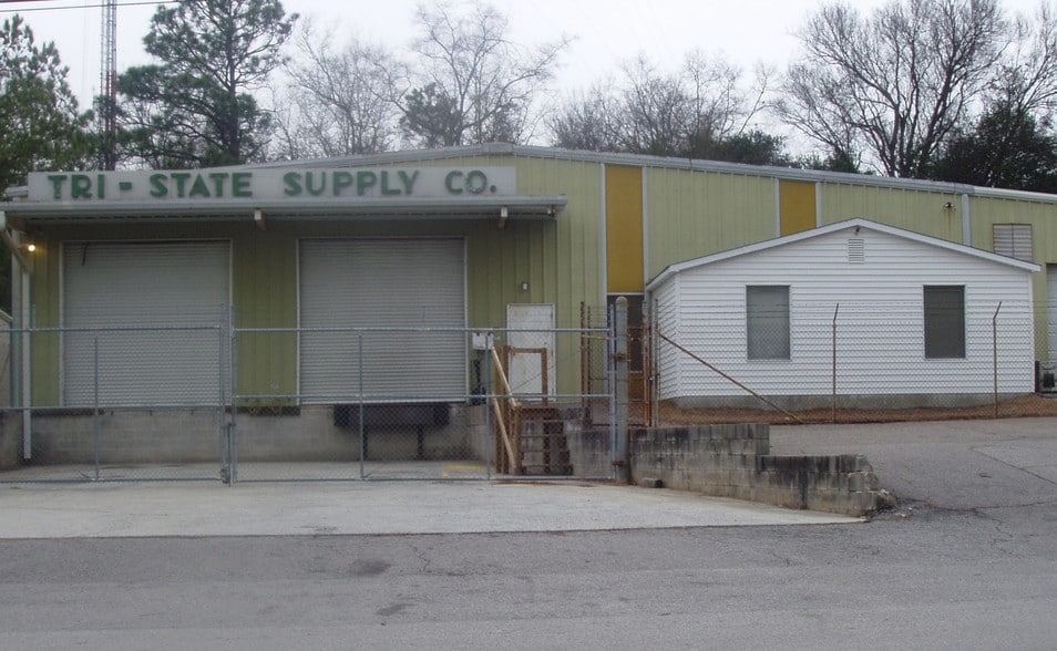 Primary Photo Of 137 Calvin Dr, Columbia Warehouse For Lease