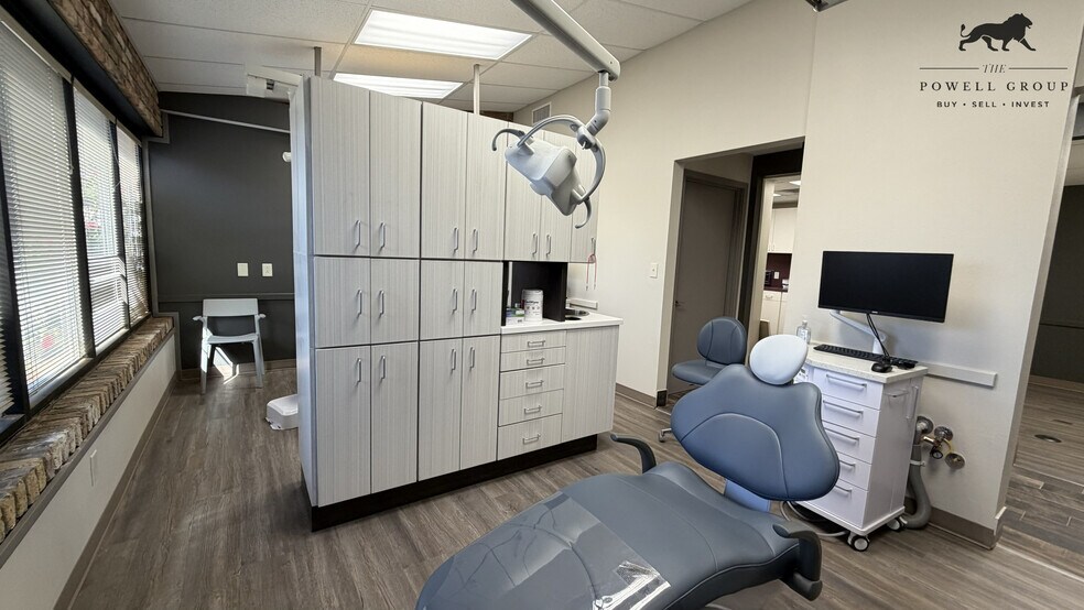 More Photos Of 5730 66th St, Lubbock Medical For Sale