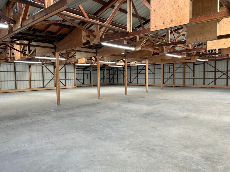 More Photos Of 155 Griffin St, Salinas Warehouse For Sale