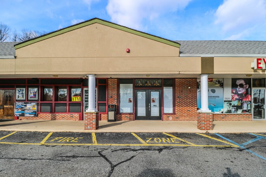 More Photos Of 240 US Highway 206, Flanders Restaurant For Lease