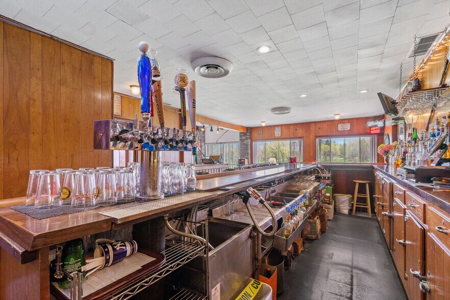 More Photos Of 2839 Rt-203, Valatie Sports And Entertainment For Sale