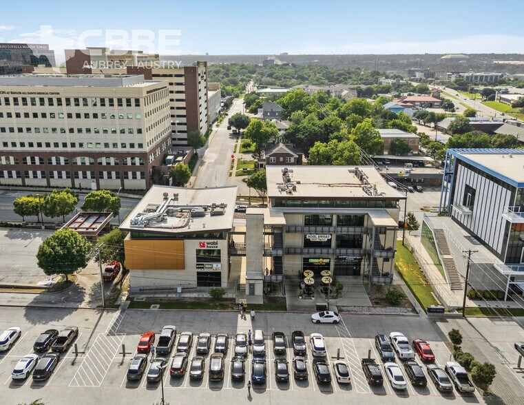 More Photos Of 1217-1219 8th Ave, Fort Worth Restaurant For Sale