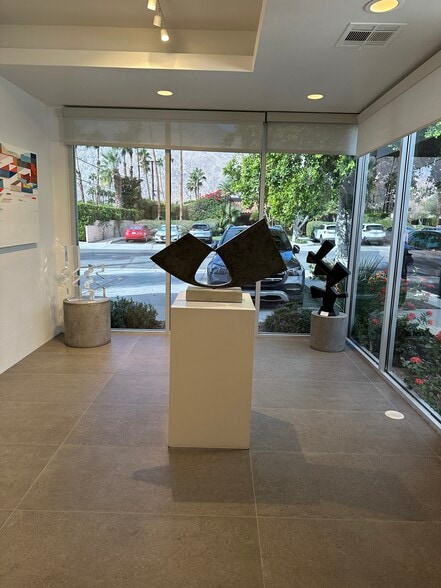More Photos Of 2121 E Tahquitz Canyon Way, Palm Springs Loft Creative Space For Lease