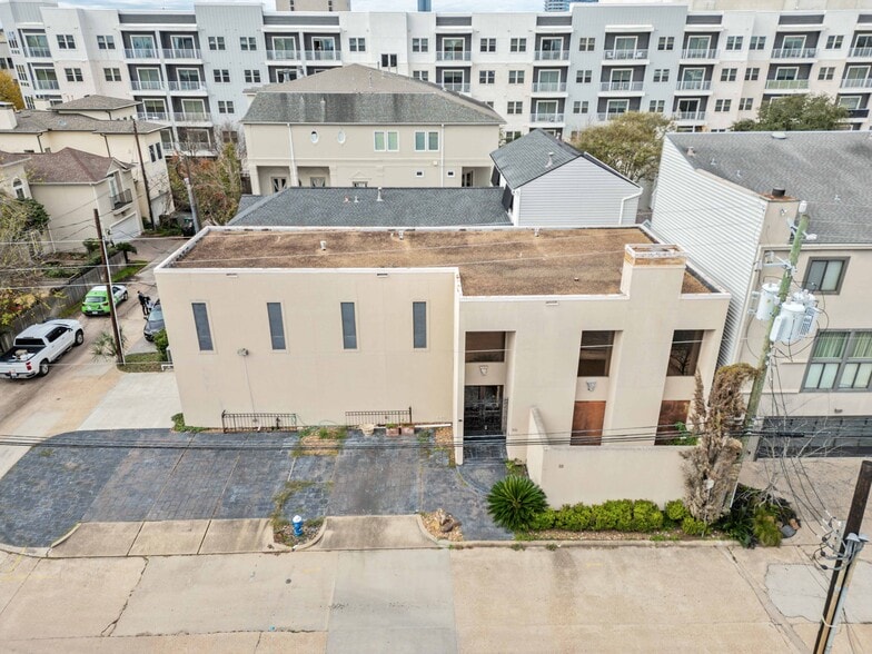 More Photos Of 10 Alabama Ct, Houston Office Residential For Sale