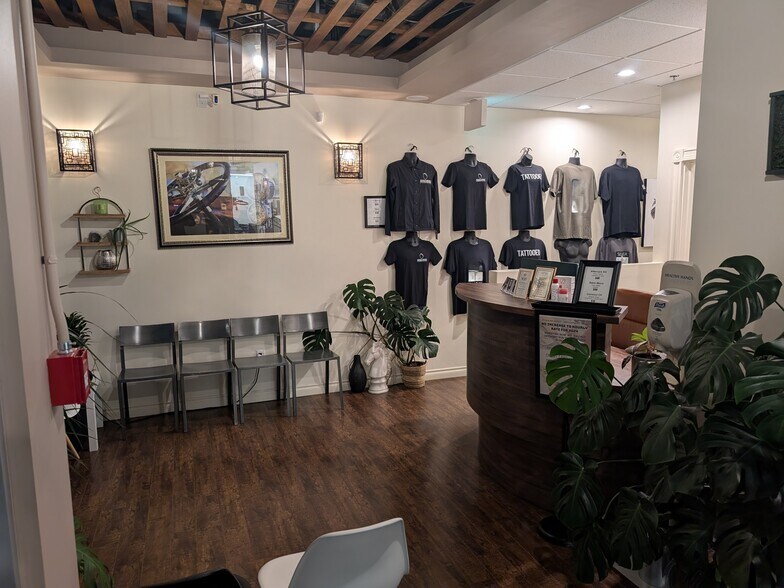 More Photos Of 10416 81st Ave NW, Edmonton Apartments For Lease