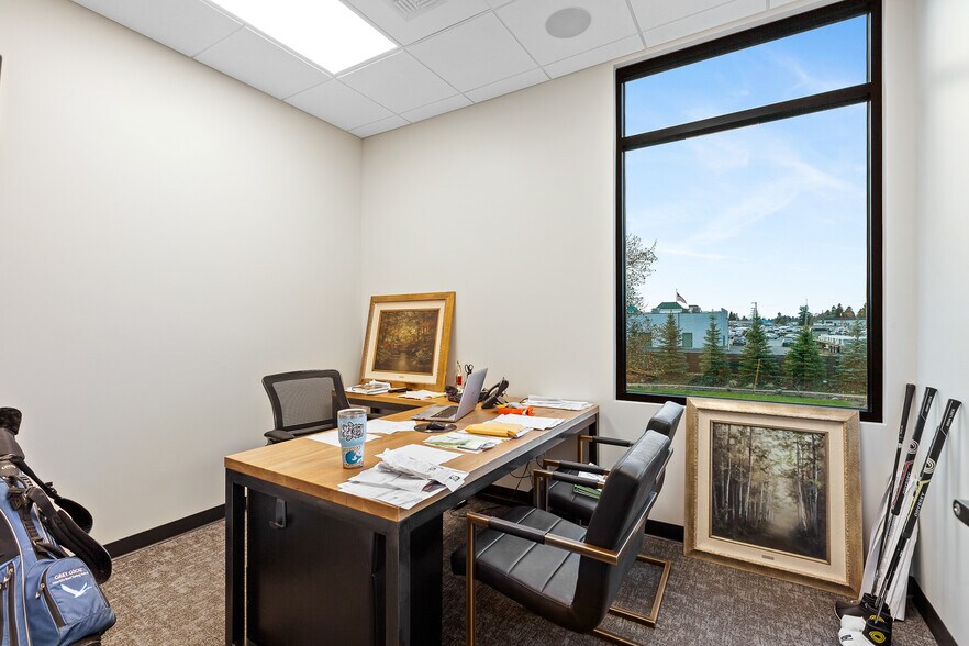 More Photos Of 9493 N Government Way, Hayden Office For Sale