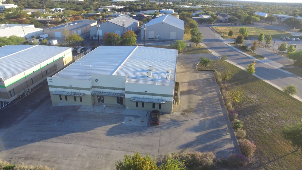 More Photos Of 5826 Hawk Springs Rd, San Antonio Warehouse For Sale