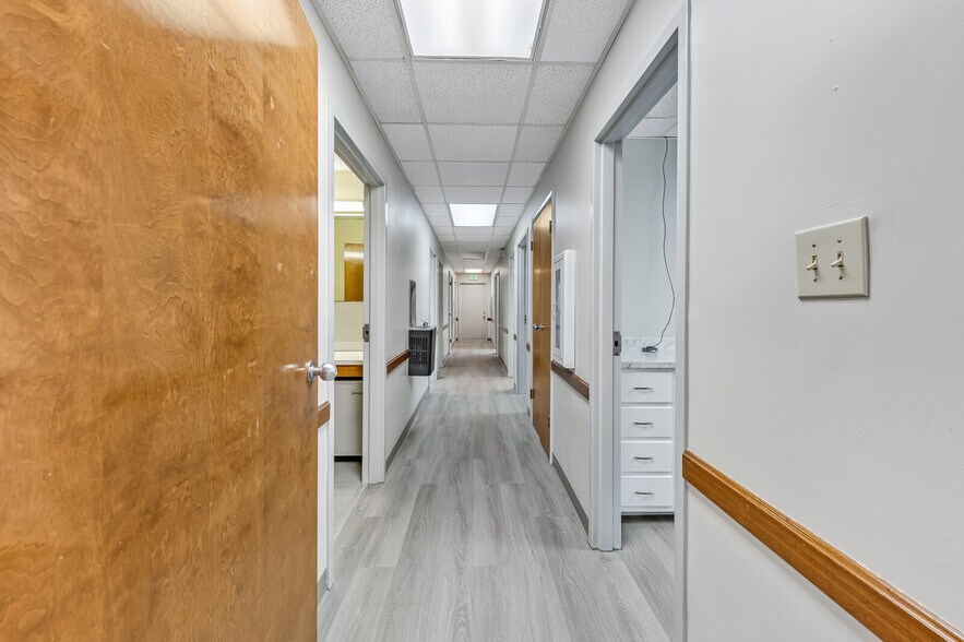 More Photos Of 2110 Hartford Rd, Hampton Medical For Lease