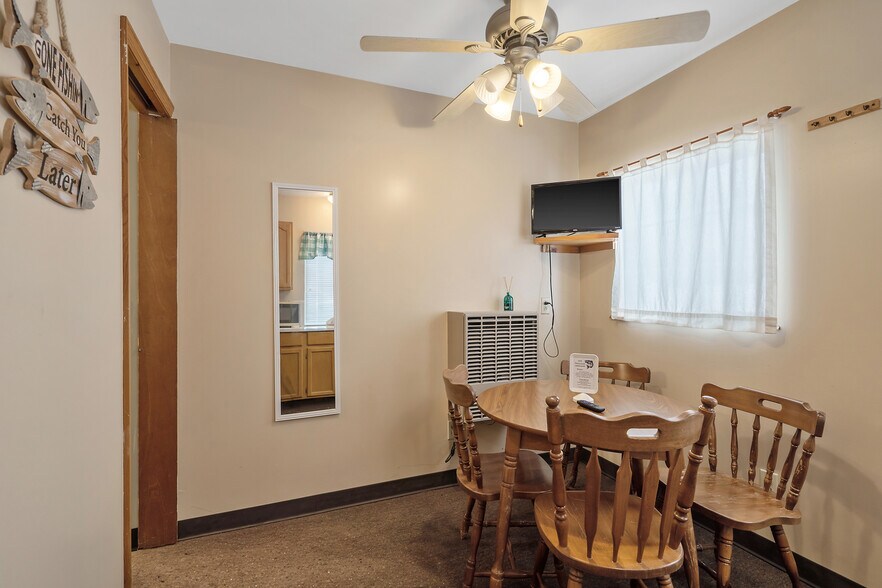 More Photos Of 596 Main St, Sterling Storefront Retail Office For Sale