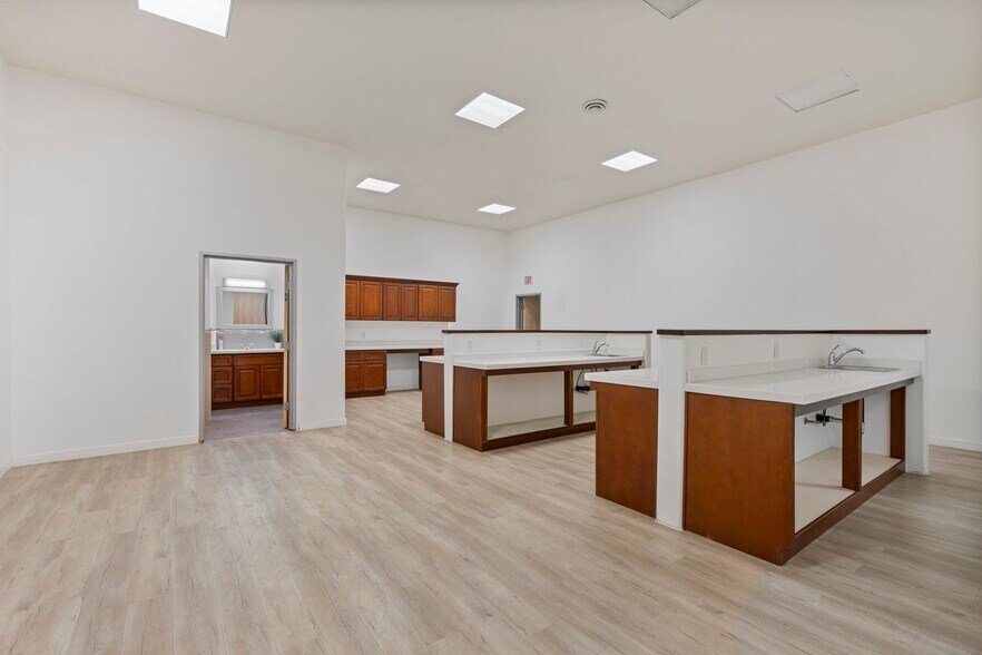 More Photos Of 3106 E Garvey Ave, West Covina Service For Sale