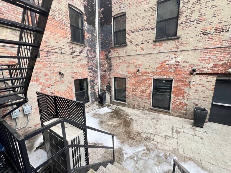 More Photos Of 190 Christopher Columbus Dr, Jersey City Office Residential For Lease