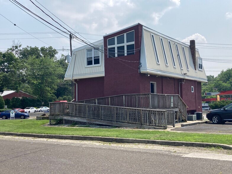 More Photos Of 447 Route 38 W, Maple Shade Township Freestanding For Sale