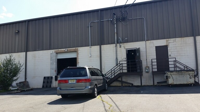 More Photos Of 50 Tannery Rd, Readington Warehouse For Lease