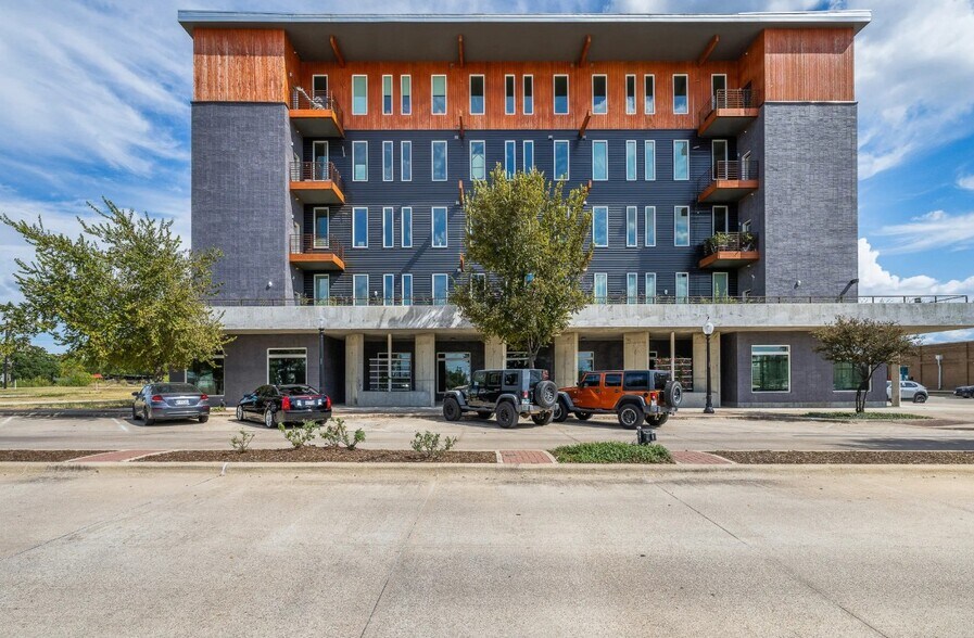 More Photos Of 501 N Main St, Bryan Apartments For Lease