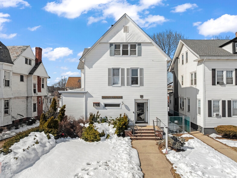 Primary Photo Of 137 Livingston Ave, New Brunswick Office Residential For Sale