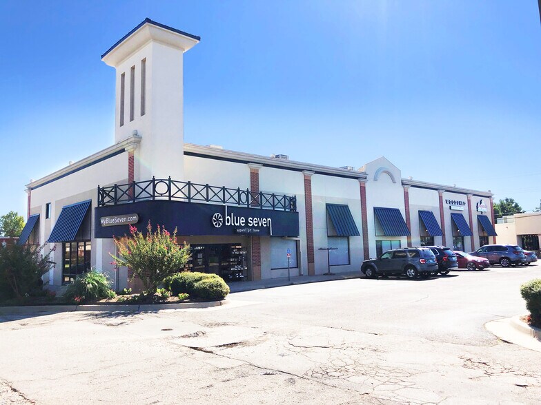 More Photos Of 7518 N May Ave, Oklahoma City Freestanding For Lease