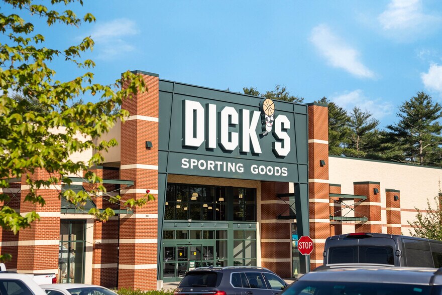 More Photos Of 1775 Washington St, Hanover Unknown For Lease