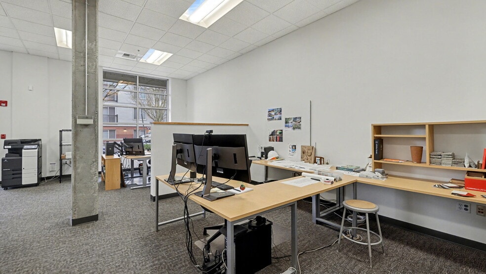 More Photos Of 600 85th St, Seattle Apartments For Lease
