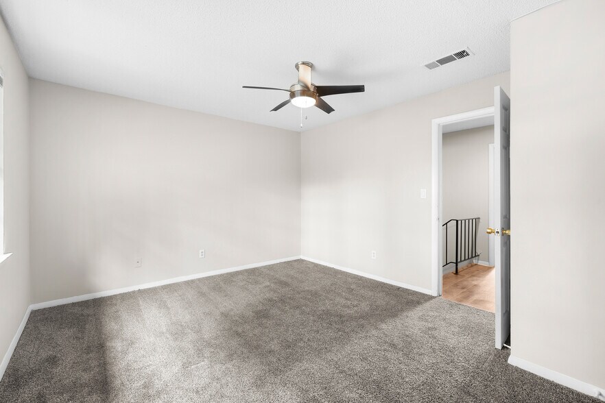 More Photos Of 7234 Tara Blvd, Jonesboro Apartments For Sale