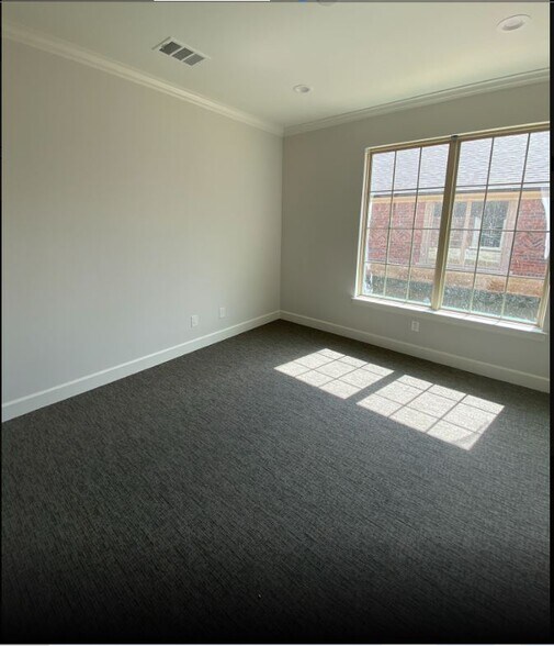 More Photos Of 8751 Collin McKinney Pky, McKinney Office Residential For Lease