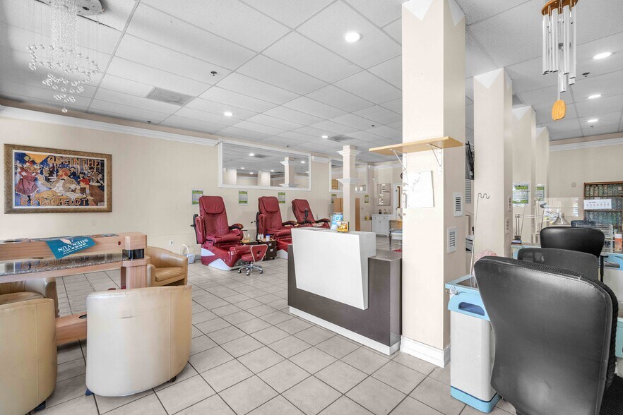 More Photos Of 15060 Jog Rd, Delray Beach Unknown For Lease