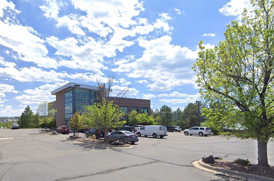 More Photos Of 991 Southpark Dr, Littleton Medical For Lease