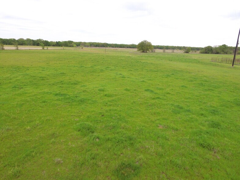 More Photos Of 12053 S State Hwy 34, Scurry Land For Sale