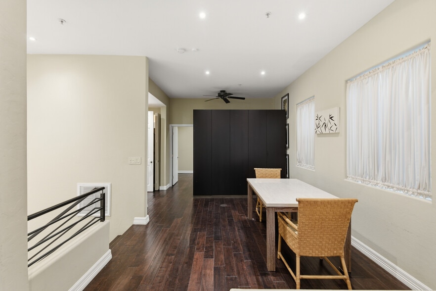More Photos Of 610 E Roosevelt St, Phoenix Storefront Retail Residential For Sale