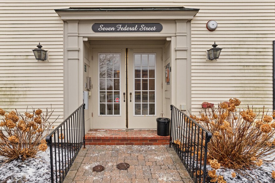 More Photos Of 7 Federal St, Danvers Office For Sale