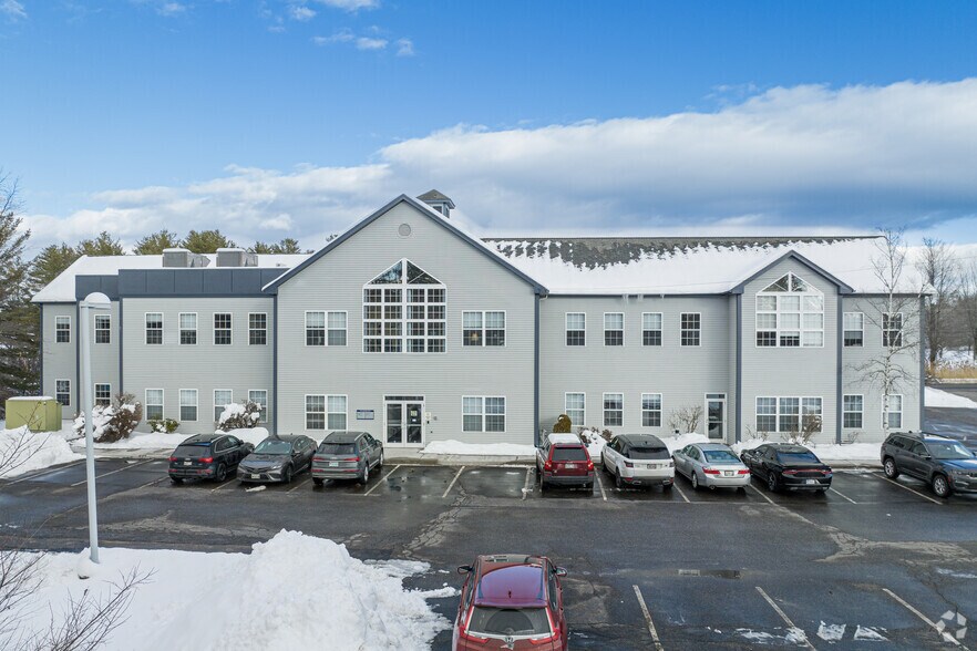 More Photos Of 324 Cummings Rd, South Portland Medical For Lease