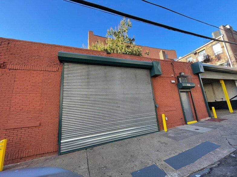 More Photos Of 405 Rider Ave, Bronx Warehouse For Lease
